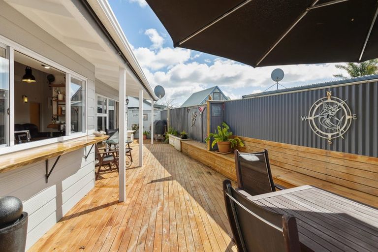 Photo of property in 7b Laura Place, Whitianga, 3510