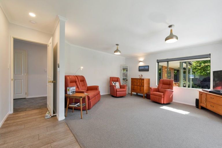 Photo of property in 13 Edwin Chambers Drive, Motueka, 7120