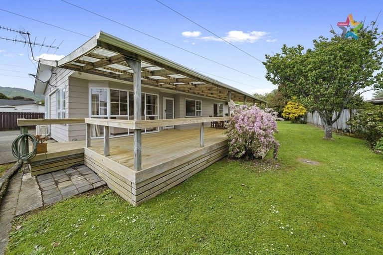 Photo of property in 8 Arlington Avenue, Waikanae, 5036