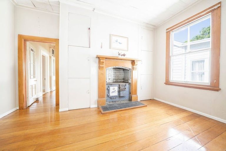Photo of property in 12 George Street, Hikurangi, 0114