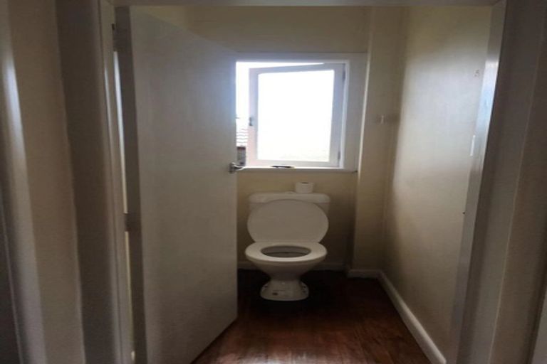 Photo of property in 27 Victoria Road, Papatoetoe, Auckland, 2025