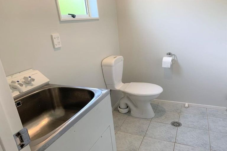 Photo of property in 53 Daniels Road, Redwood, Christchurch, 8051