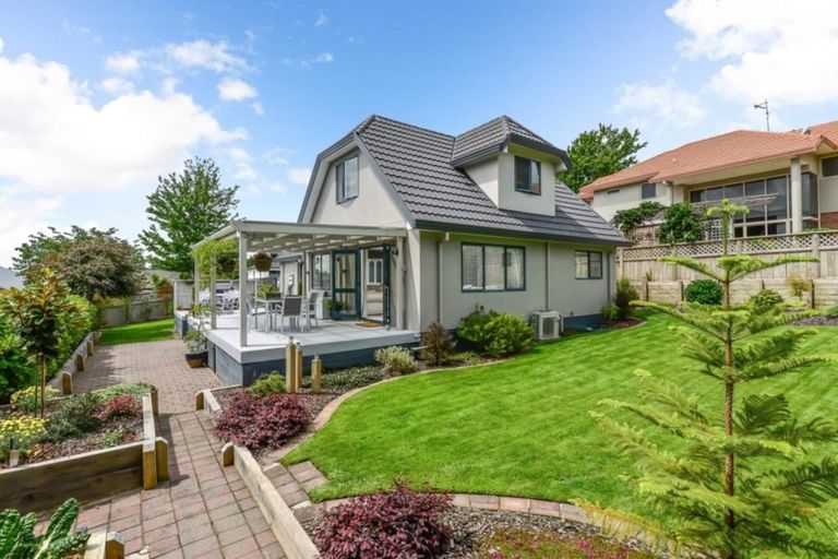 Photo of property in 27 Greenfield Drive, Western Heights, Hamilton, 3200