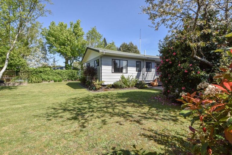 Photo of property in 9 Baillie Crescent, Carterton, 5713