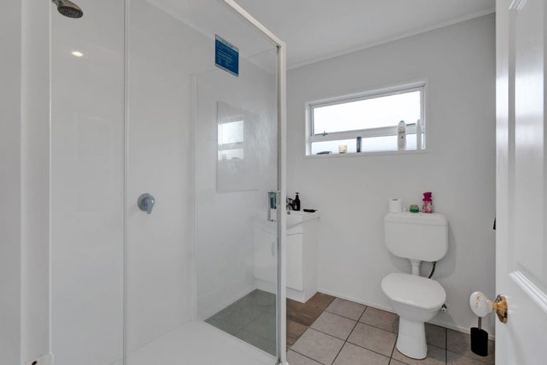 Photo of property in 180 Parklands Avenue, Bell Block, New Plymouth, 4312