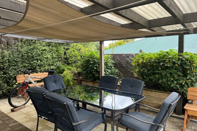 Photo of property in 2 Smylie Close, Ohauiti, Tauranga, 3112