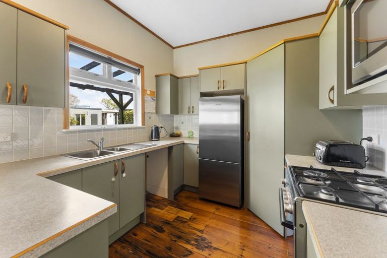 Photo of property in 14 Hume Street, Alicetown, Lower Hutt, 5010