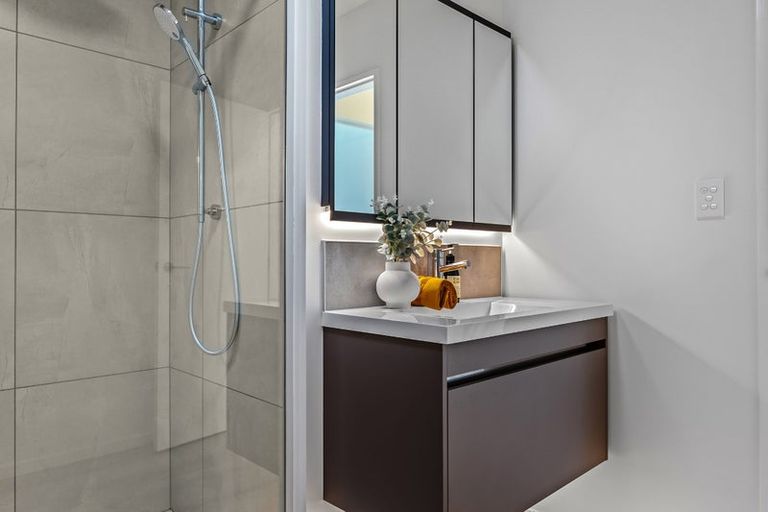 Photo of property in 15c Whiteleigh Avenue, Addington, Christchurch, 8024