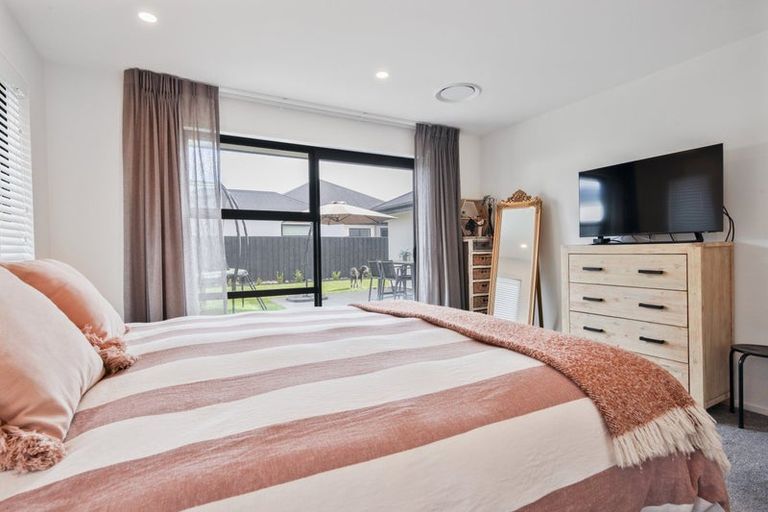 Photo of property in 16 Lusk Street, Rangiora, 7400