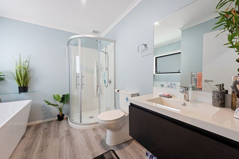 Photo of property in 6 Rimutaka Street, Trentham, Upper Hutt, 5018