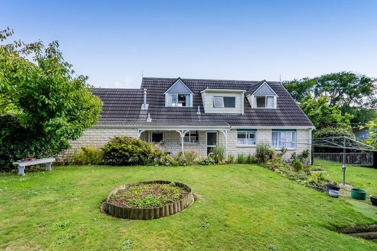 Photo of property in 4 Oswald Place, Stratford, 4332