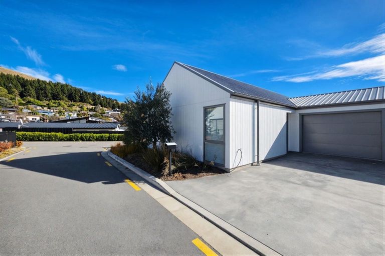 Photo of property in 11 Stead Lane, Heathcote Valley, Christchurch, 8022