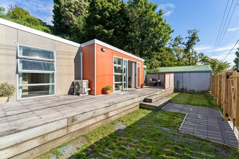 Photo of property in 61 Renown Road, Raumati South, Paraparaumu, 5032