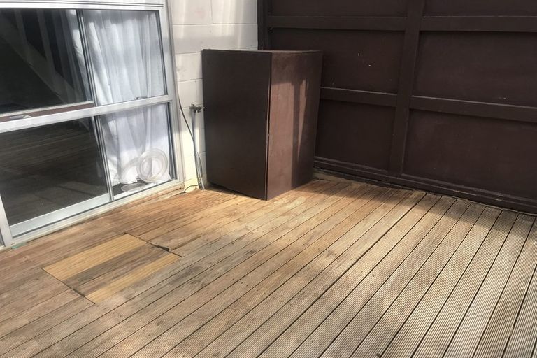 Photo of property in 6/42 Sheridan Drive, New Lynn, Auckland, 0600