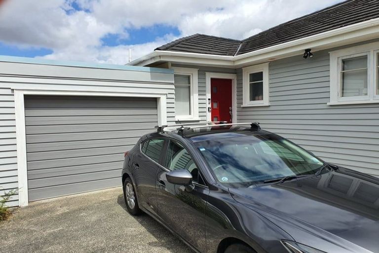 Photo of property in 7 Second Avenue, Avenues, Whangarei, 0110