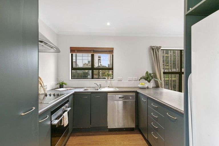 Photo of property in 83a Hill Street, Thorndon, Wellington, 6011