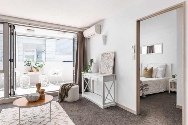 Photo of property in Anchorage Apartments, 114/36 Victoria Road, Mount Maunganui, 3116