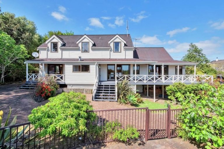 Photo of property in 124b Sandspit Road, Shelly Park, Auckland, 2014