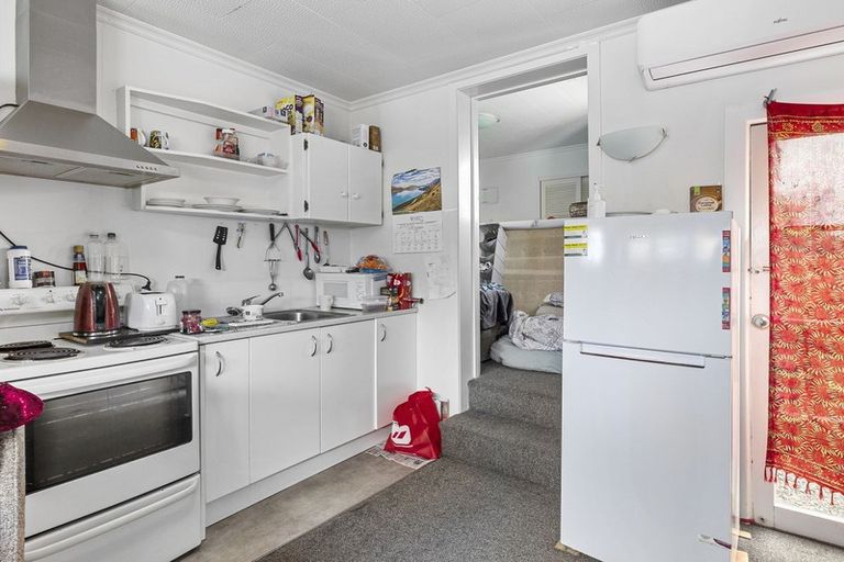 Photo of property in 105 Queens Drive, Saint Kilda, Dunedin, 9012