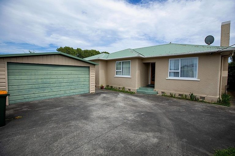Photo of property in 264 Coronation Avenue, Welbourn, New Plymouth, 4310