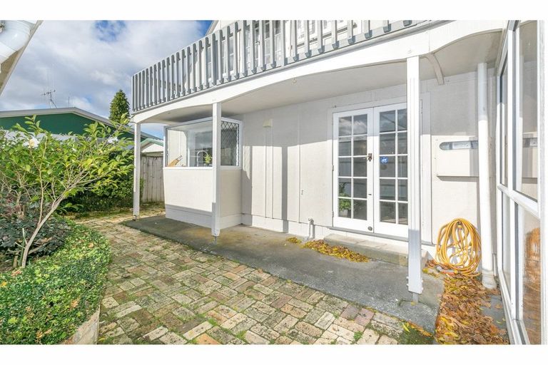 Photo of property in 1b Oak Avenue, Nawton, Hamilton, 3200