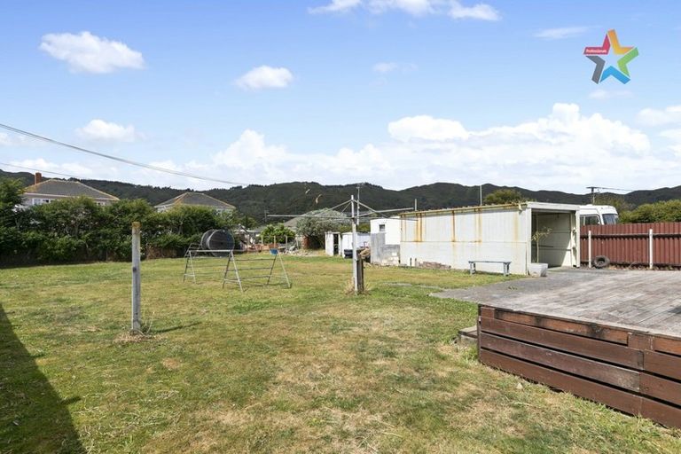 Photo of property in 58 Hewer Crescent, Naenae, Lower Hutt, 5011