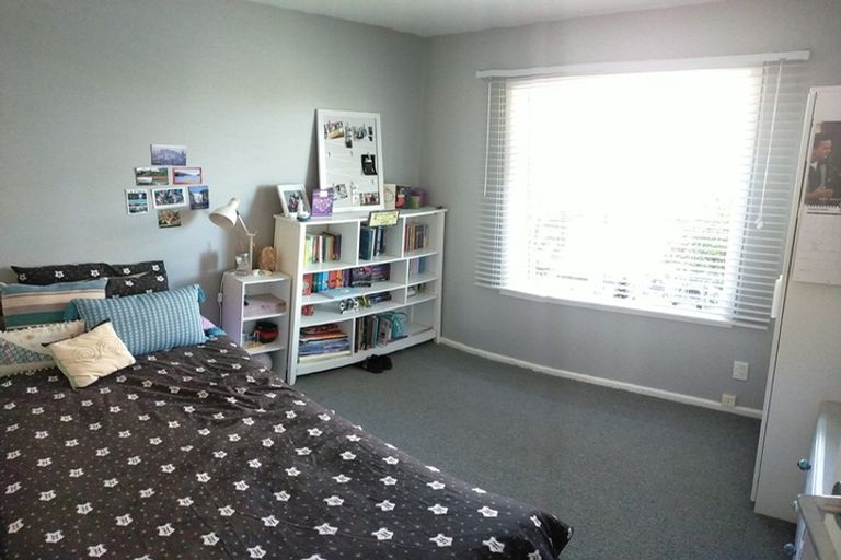 Photo of property in 190 Avonhead Road, Avonhead, Christchurch, 8042