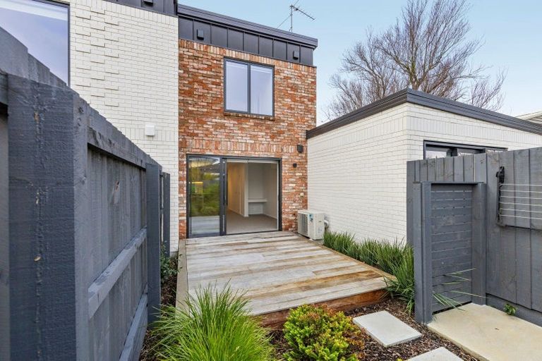 Photo of property in 6/60 Derby Street, St Albans, Christchurch, 8014
