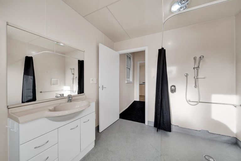 Photo of property in 134 Manawapou Road, Hawera, 4610