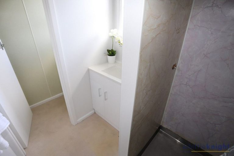 Photo of property in 1/3 Juniper Place, Burnside, Christchurch, 8053