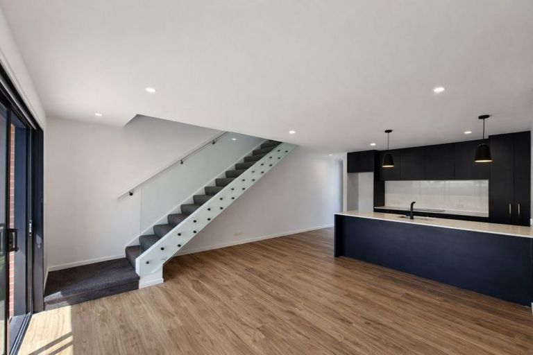 Photo of property in 4/206 Geraldine Street, Edgeware, Christchurch, 8013