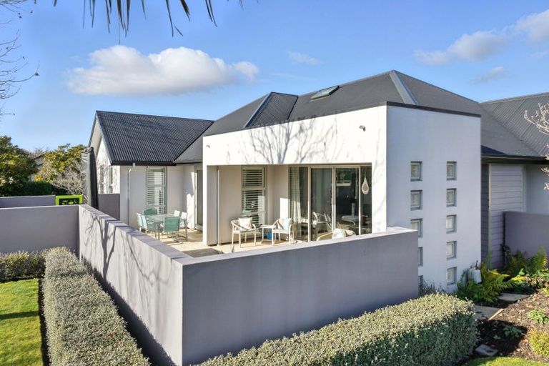 Photo of property in 43 Sycamore Close, Rangiora, 7400