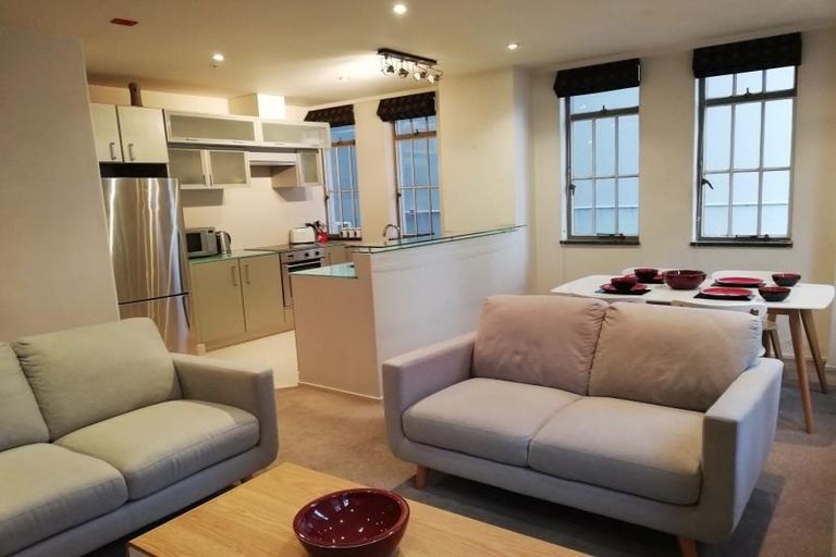 Photo of property in The Quay, 2/332a2 Lambton Quay, Wellington Central, Wellington, 6011