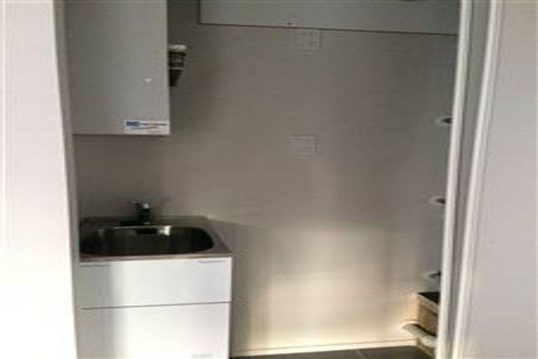 Photo of property in 26 Springfield Road, Saint Albans, Christchurch, 8014