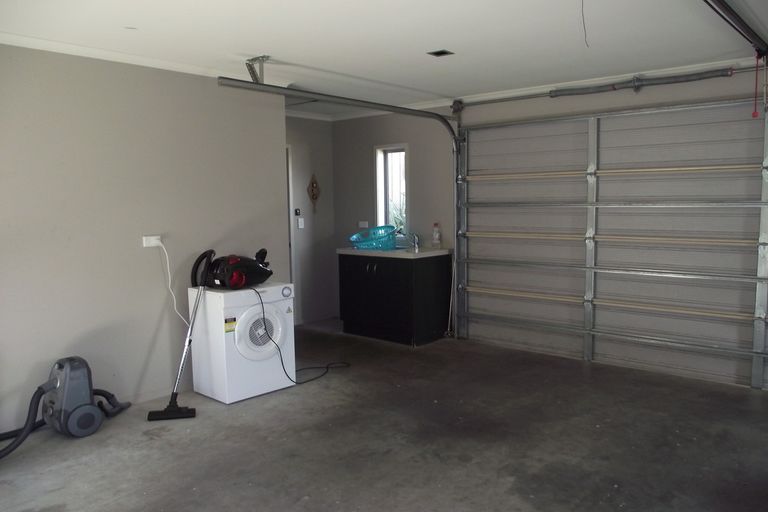 Photo of property in 12 Ocean Breeze Drive, Waihi Beach, 3611