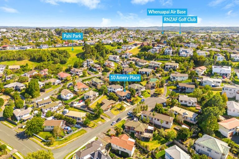 Photo of property in 10 Amery Place, West Harbour, Auckland, 0618