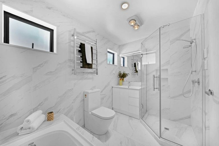 Photo of property in 68 Kano Way, Hobsonville, Auckland, 0616