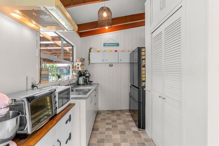 Photo of property in 12 Whangarei Heads Road, Onerahi, Whangarei, 0110