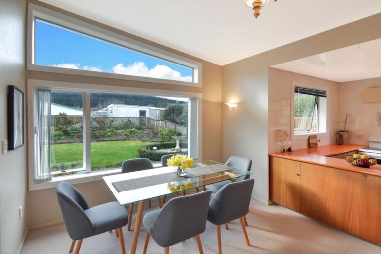 Photo of property in 32 Lynas Street, Outram, 9019