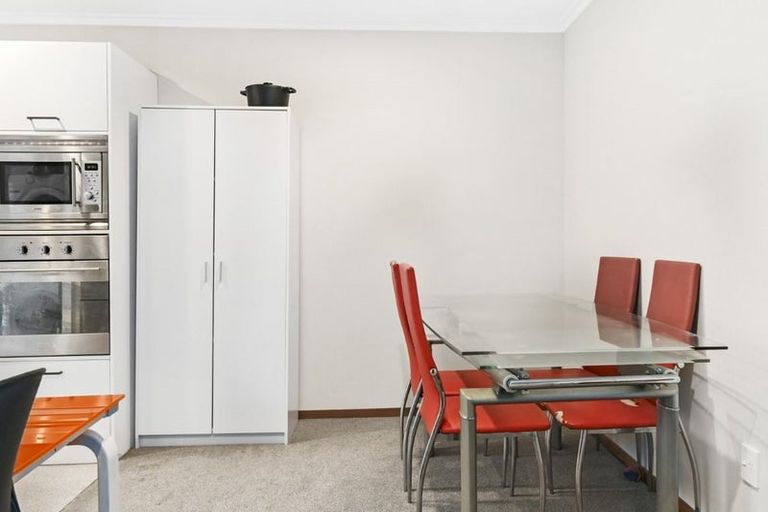 Photo of property in 2/47 Elizabeth Street, Riccarton, Christchurch, 8041