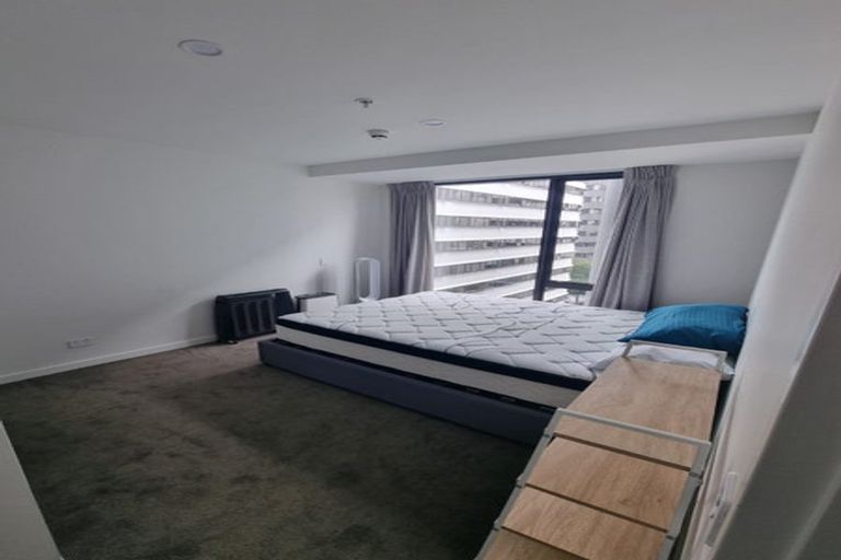 Photo of property in Pinnacle Apartments, W707/160 Victoria Street, Te Aro, Wellington, 6011