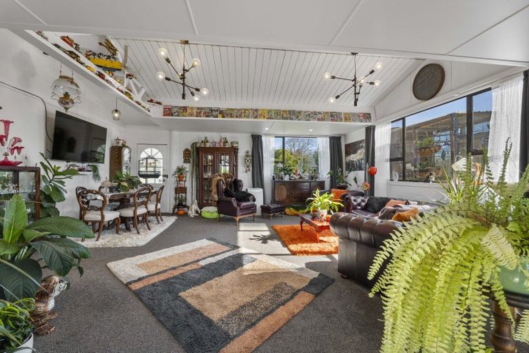 Photo of property in 3 Mabey Street, Eltham, 4322