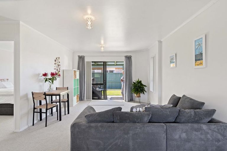 Photo of property in 116 Evans Road, Papamoa Beach, Papamoa, 3118