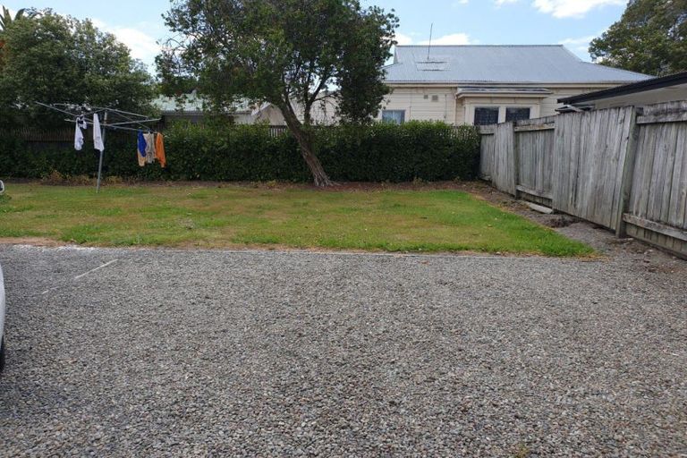 Photo of property in 27 Ranfurly Street, Hokowhitu, Palmerston North, 4410
