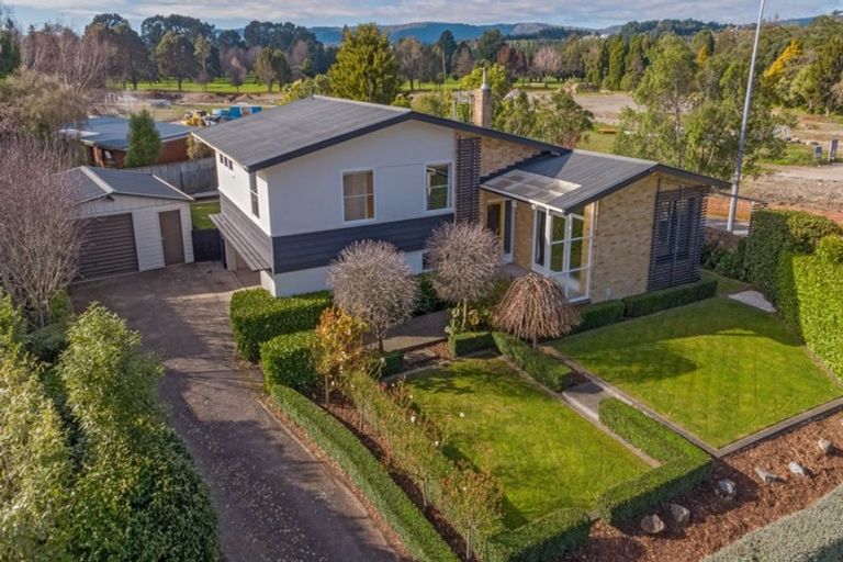 Photo of property in 125 Jickell Street, Hokowhitu, Palmerston North, 4410