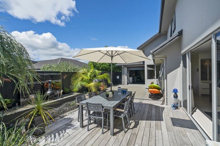 Photo of property in 4 Little George Place, Whitianga, 3510