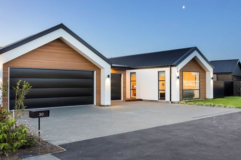 Photo of property in 30 Haughey Drive, Mairehau, Christchurch, 8052