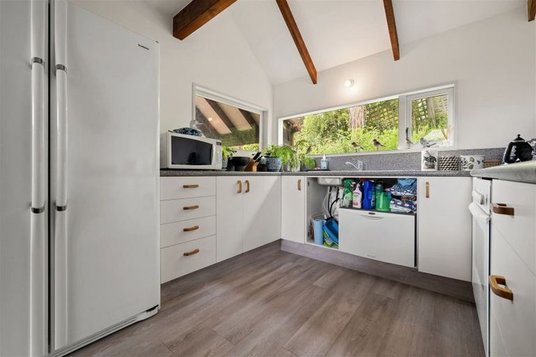Photo of property in 4 Ball Lane, Redcliffs, Christchurch, 8081