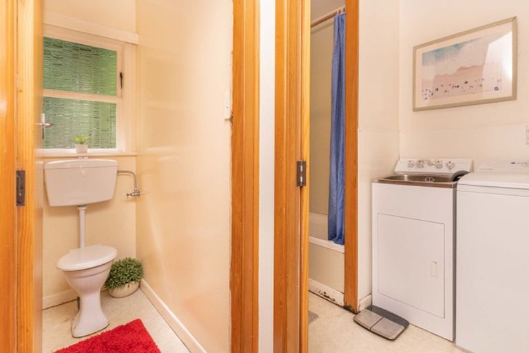 Photo of property in 3/16 Redwood Avenue, Tawa, Wellington, 5028