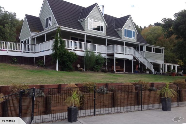 Photo of property in 18 Churchill Drive, Taradale, Napier, 4112